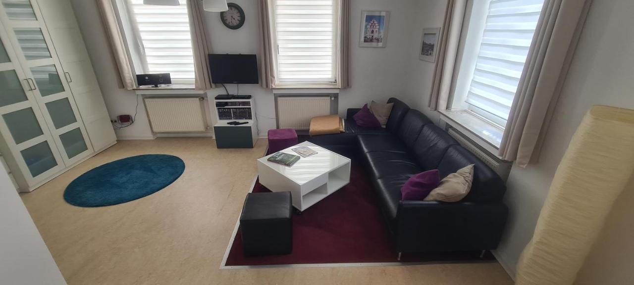 Appartement Vanille, Ferienwohnung Mit Eigenem Eingang, Wie Ein Kleines Haus Bad Salzuflen Bagian luar foto
