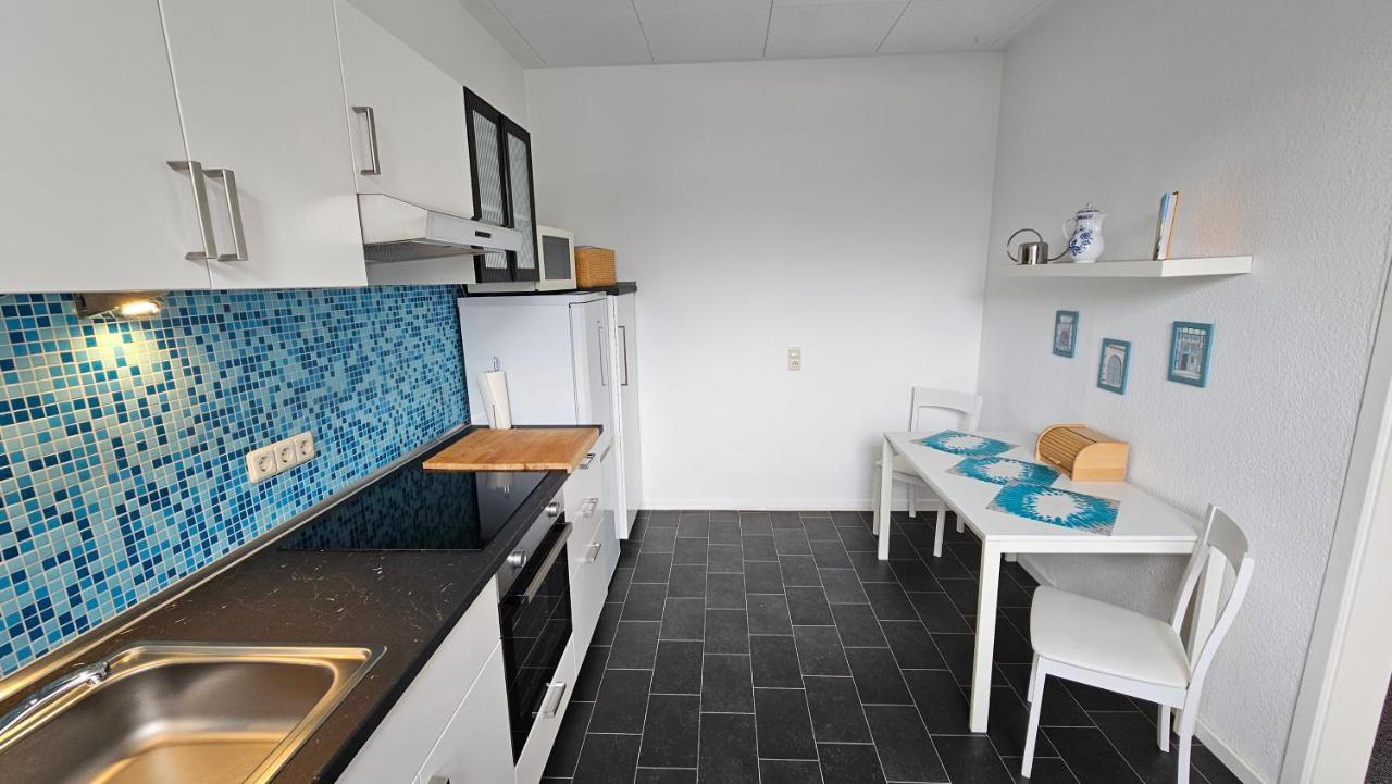 Appartement Vanille, Ferienwohnung Mit Eigenem Eingang, Wie Ein Kleines Haus Bad Salzuflen Bagian luar foto
